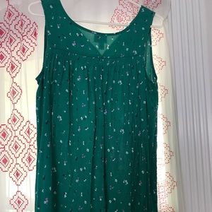 Sweet maternity blouse